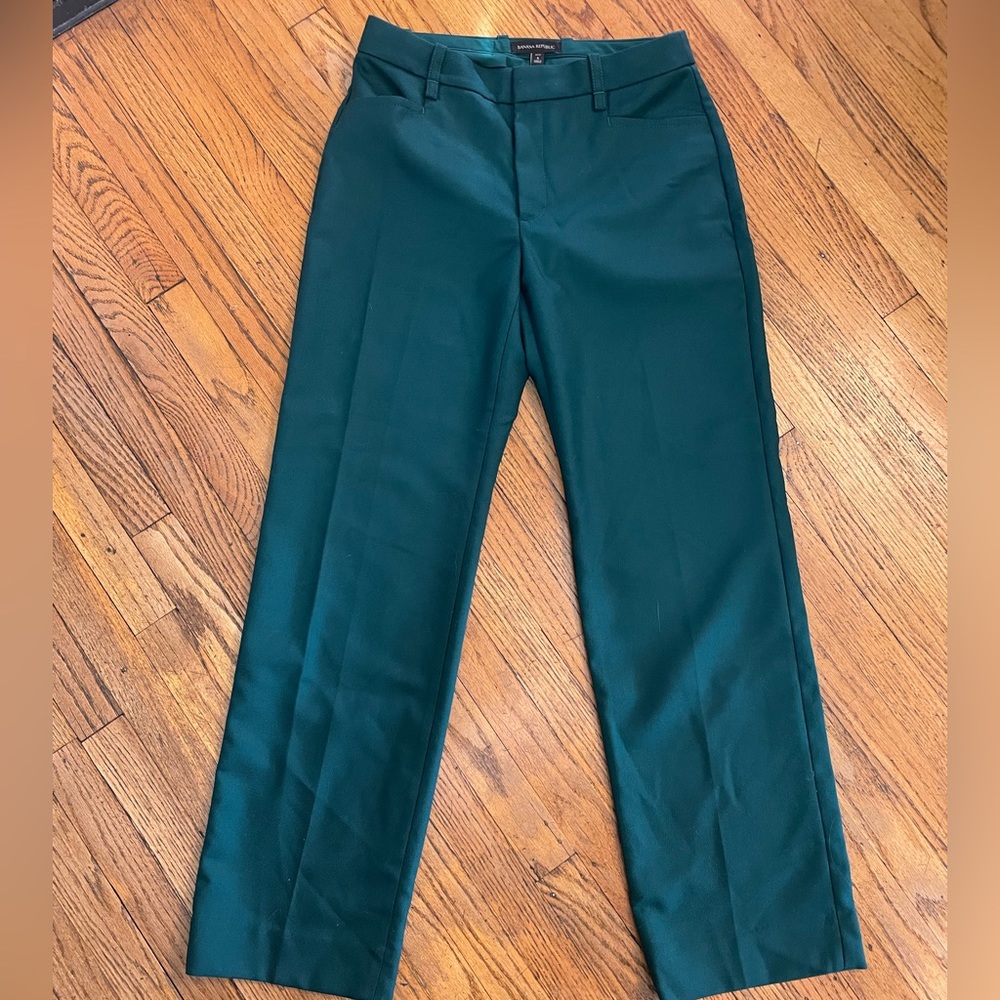 Banana Republic forest green slacks
